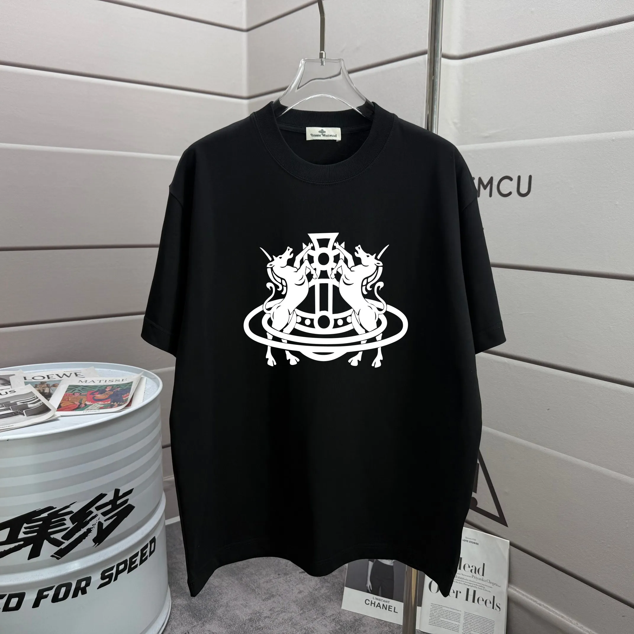 # 85 Vivienne Westwood* *2026 New Arrival T Same Style ：Black White Purple Green Size： S （90-130 ） M （120-150 ） L （140-165 ） XL （160-180 ） XXL （180 ）